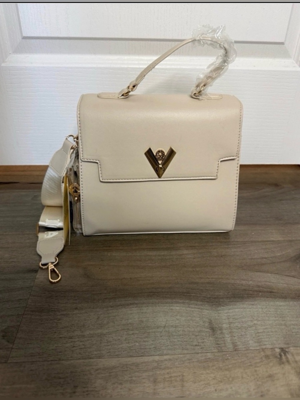 Valentino Orlandi Cream Top-Handle Satchel with Strap and Coin Pouch - Picture 3 of 8